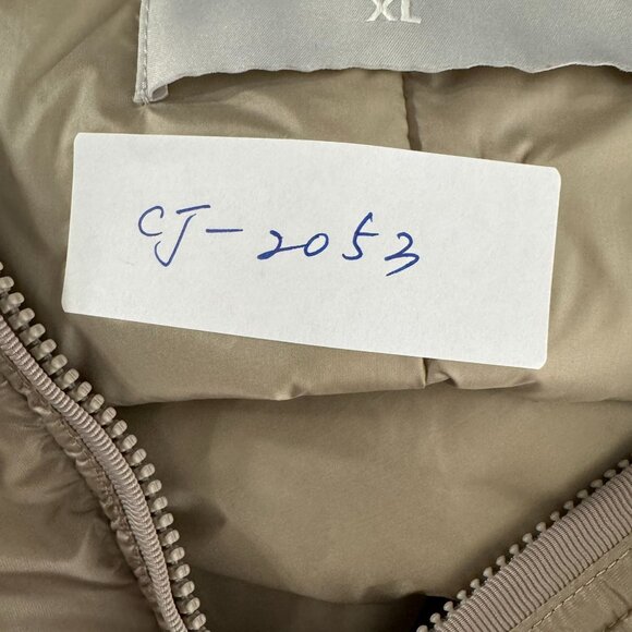 Athleta Summit Insulated Parka Jacket XL Beige Gold Primaloft Nylon CJ-2053 - Picture 2 of 10